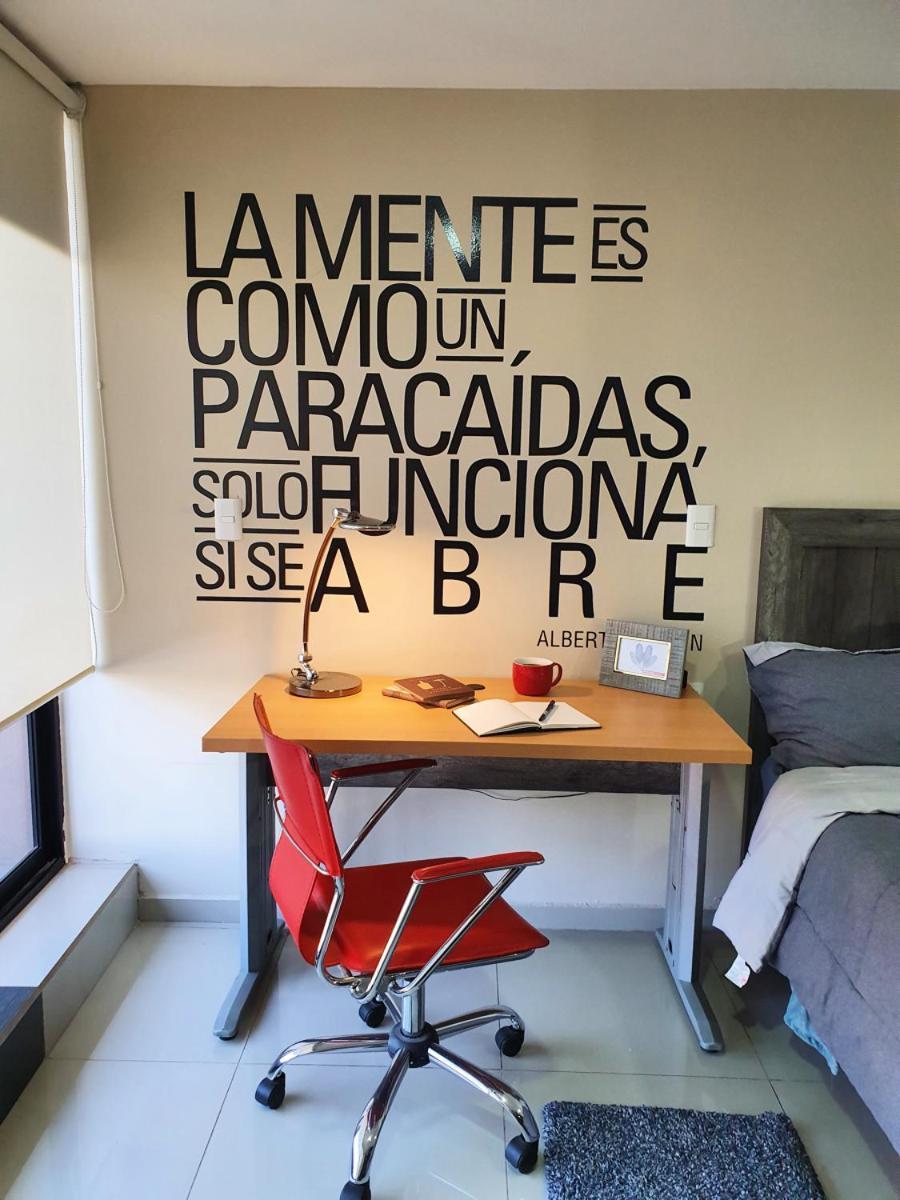 S08 Executive At Itesm Cem Families Tourists & Travelers Choice Foreign Students Companies Executives Welcome!!! 10min Izcalli-15min Esmeralda-20min Satelite-25min Aifa